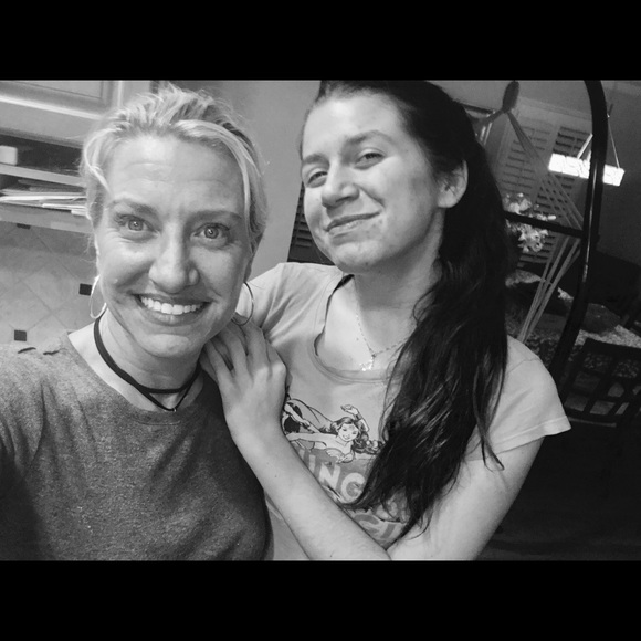 Meet your Posher, Margaret - Picture 2 of 6